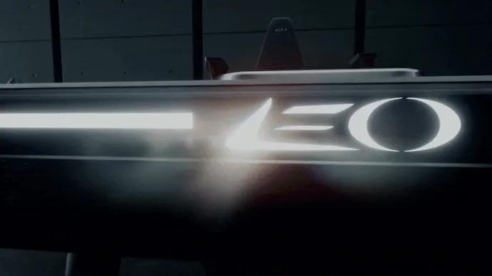 Leo gif